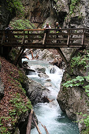 Wanderung durch die Stanser Wolfsklamm (gFoto: Marikka-Laila Maisel)